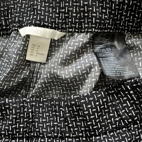 H&M Pant - Size 4 - Picture 2 of 2